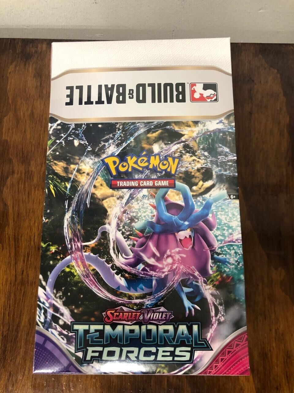 Pokemon Sword & Shield: Temporal Forces Build and Battle 10ct Box